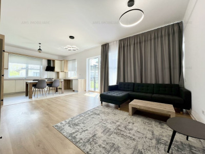 SUPERB / GRADINA GENEROASA / LOC PARCARE