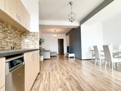 HERASTRAU / SUPRAFETE GENEROASE / MOBILAT SI UTILAT