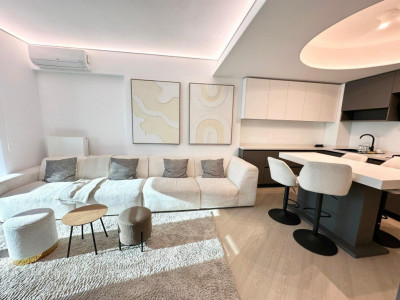 NOU / SUPERB  / COMPLET MOBILAT SI UTILAT