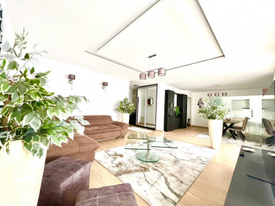 NOU / DEOSEBIT / TERASE GENEROASE / COMPLET MOBILAT SI UTILAT