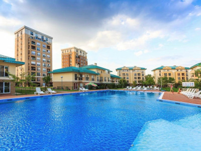 2 CAMERE COSMOPOLIS / COMPLET MOBILAT SI UTILAT