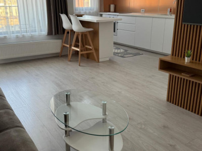 NOU / SUPERB / MOBILAT SI UTILAT