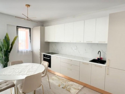 NOU / LUX/ COMPLET MOBILAT SI UTILAT