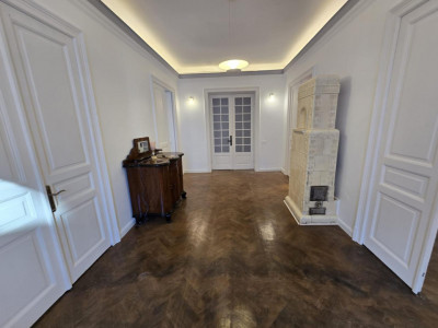 APARTAMENT DEOSEBIT VILA / PARTIAL MOBILAT