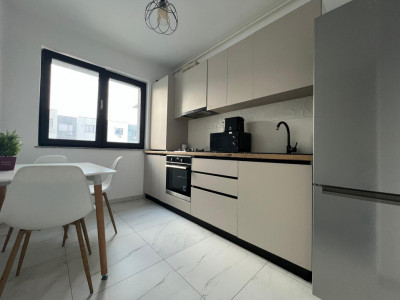 NOU / STUDIO COMPLET MOBILAT SI UTILAT / BUCATARIE SEPARATA