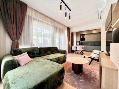 NOU / SUPERB /PRIMA INCHIRIERE / TERASA GENEROASA