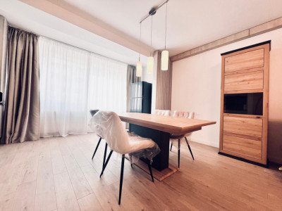 NOU / DEOSEBIT / SPATII GENEROASE / LOC PARCARE