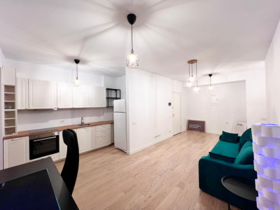 NOU / PRETABIL BIROU /LOC PARCARE