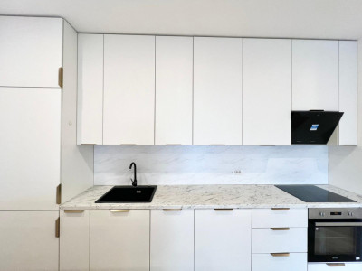 NOU / SUPERB  / SPATII GENEROASE / TERASA /PARTIAL MOBILAT SI UTILAT